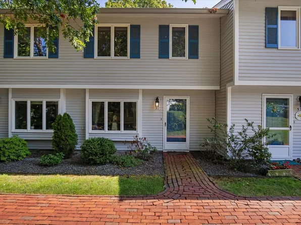 174 Lowell Road #E51, Mashpee, MA 02649