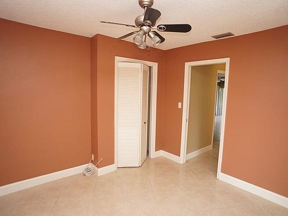 5th image of 6090 Leeland St S