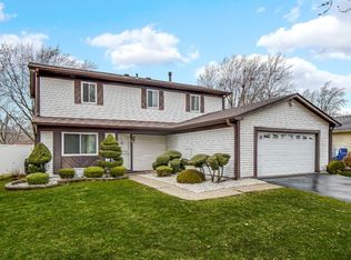 40 Huntingwood Rd, Matteson, IL 60443
