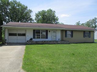 3209 Red Feather Dr, Sidney, OH 45365