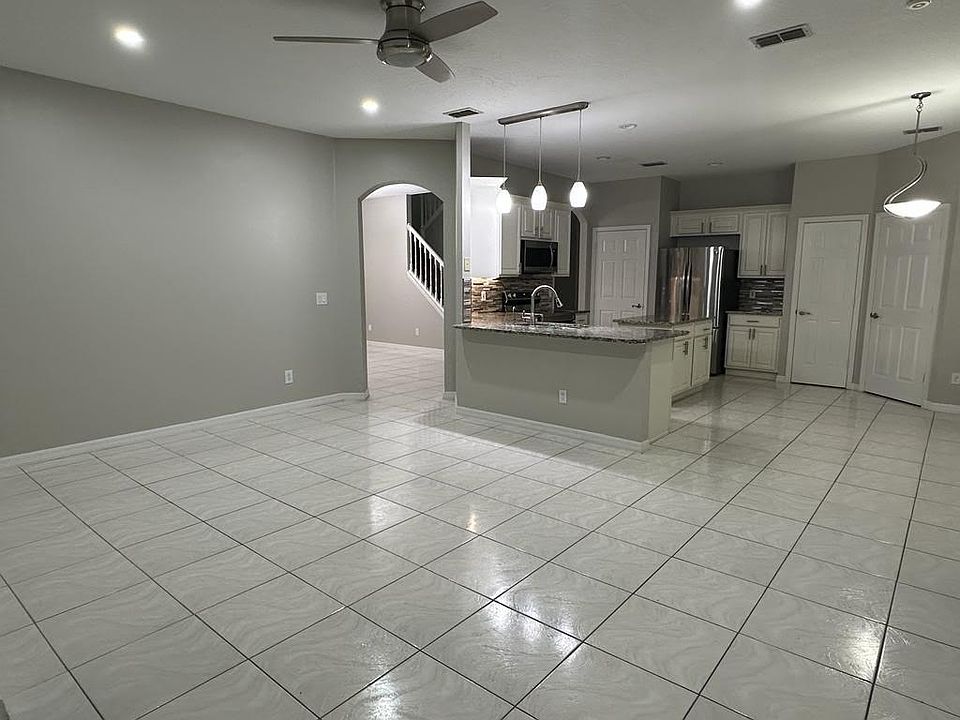 1st image of 4743 Chalfont Dr