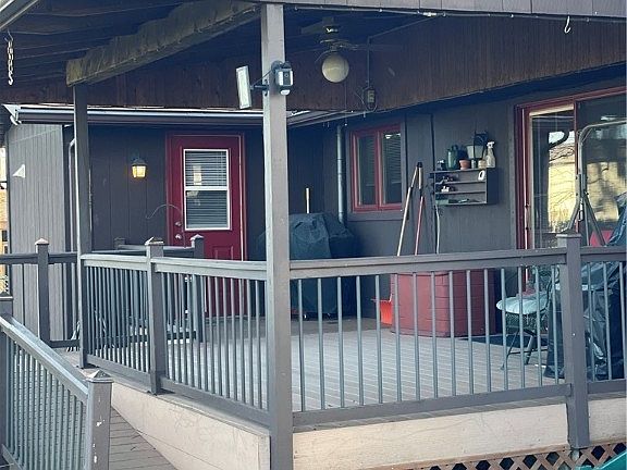4th image of 1114 Birchtree St