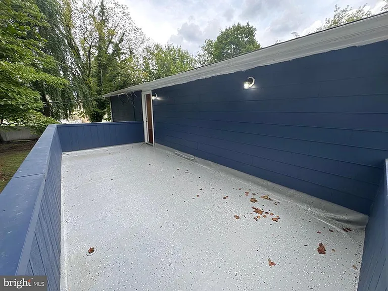 355 Cherry Hill Blvd — Photo 29