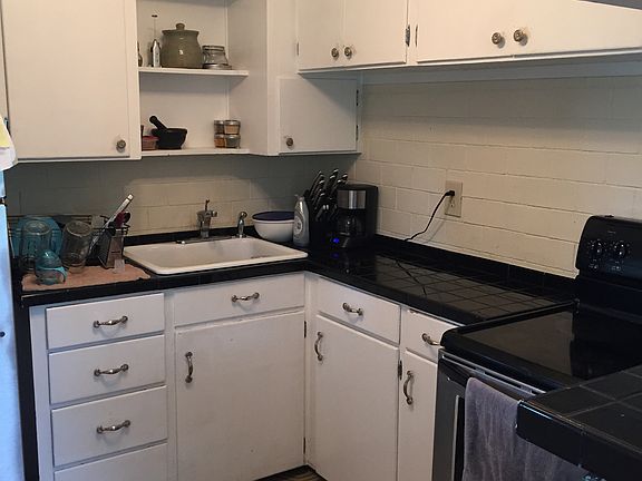 2nd image of 1722 N N St