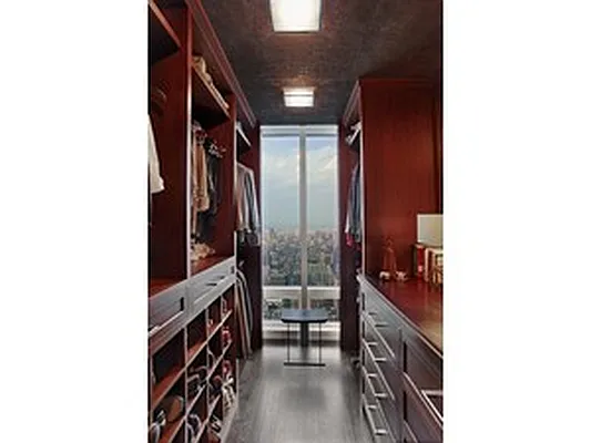Sold by Corcoran | media 8