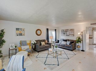 25 N Center St, Redlands, CA 92373