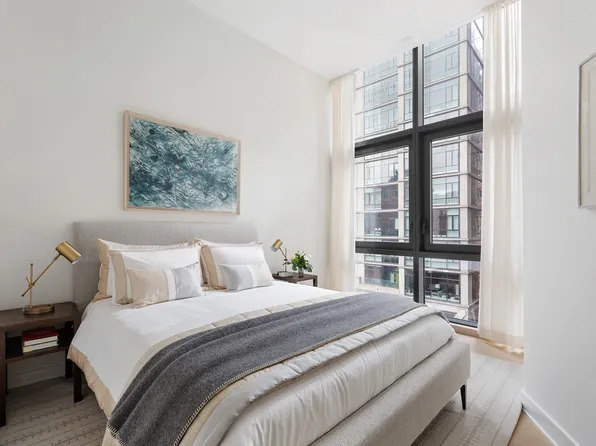 33 Park Row image 9 of 18