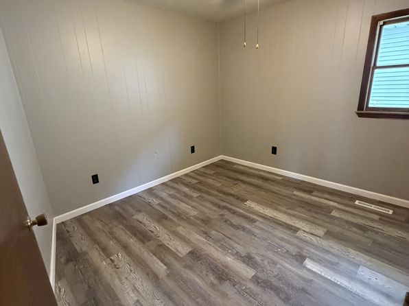 238 E Seiberling St APT 3