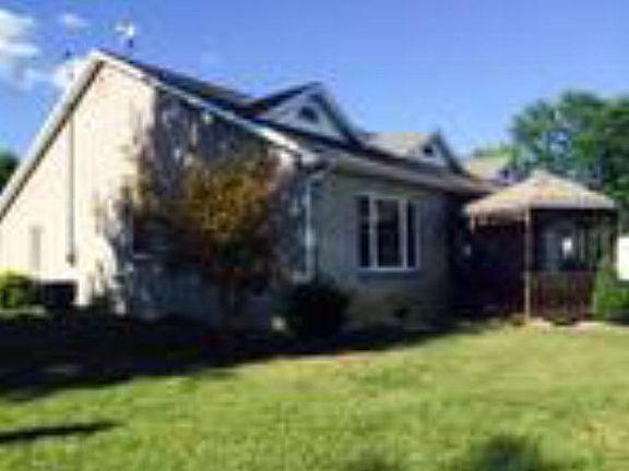 2nd image of 284 Nile Ln