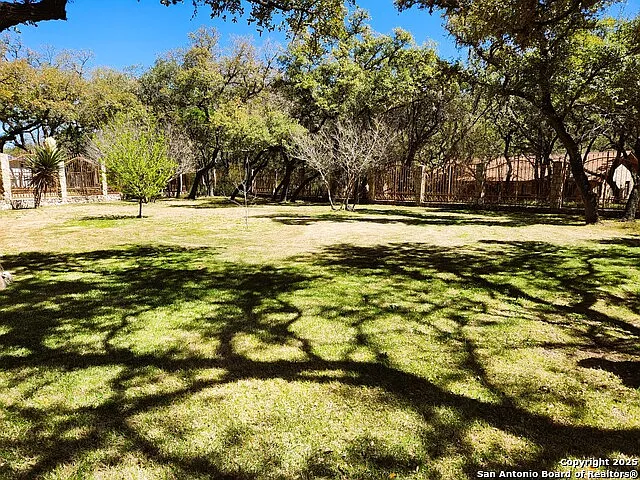 9810 Park Dr — Photo 51