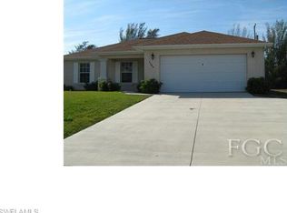 1302 Santa Barbara Blvd N, Cape Coral, FL 33993