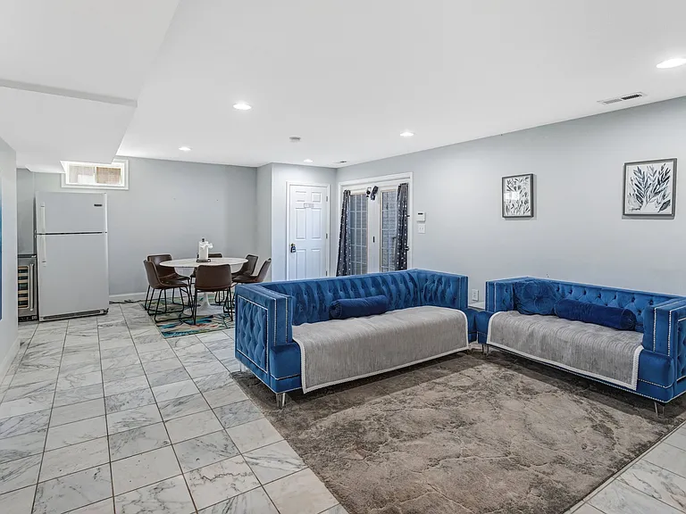 8312 Telegraph Rd — Photo 7