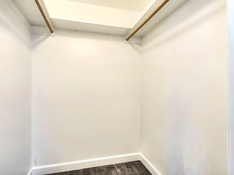 9006 Dunlap St — Photo 27