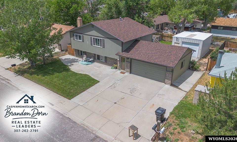1st image of 2882 Chippewa Trl