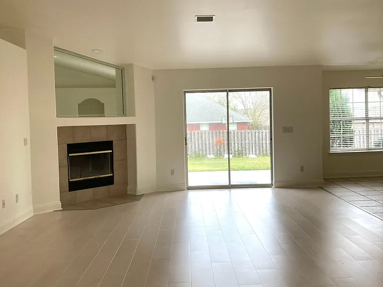 4242 Havencrest Dr — Photo 8