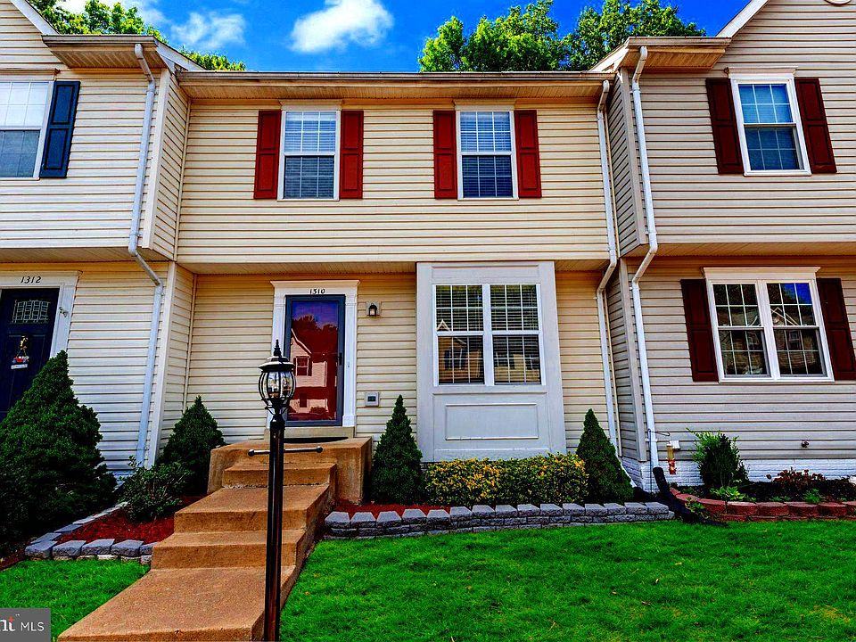 1st image of 1310 Kings Crest Dr