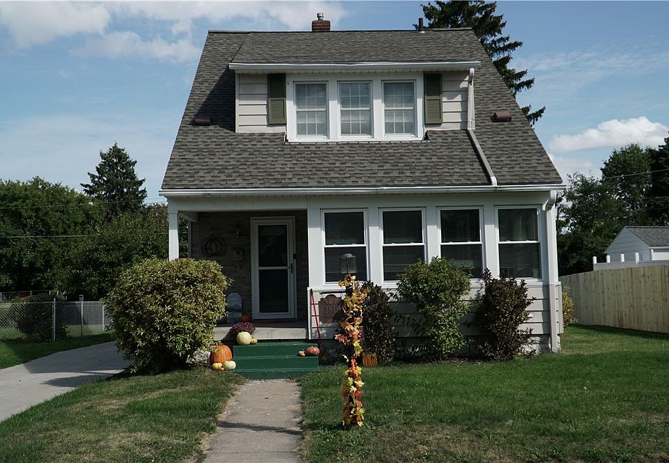 1st image of 2919 Auburn St