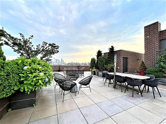 Rented by AmeriMutual Mortgage | media 14