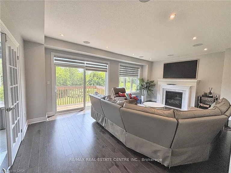 24 Mears Rd — Photo 3