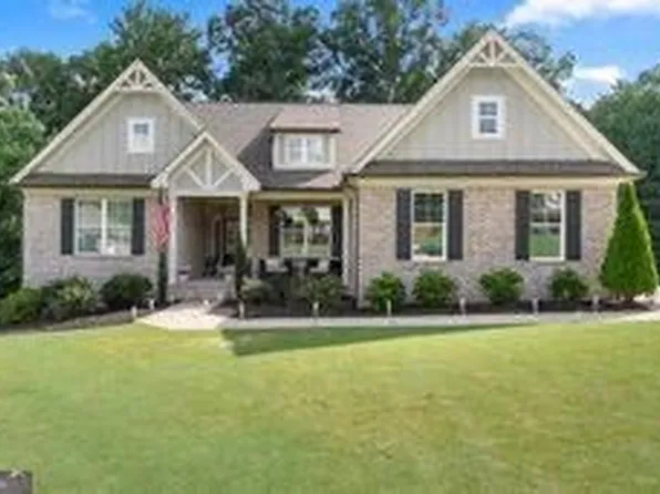 41 Saint Ives Cir, Winder, GA 30680