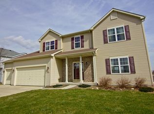N8028 Preserve Park Dr, Ixonia, WI 53036