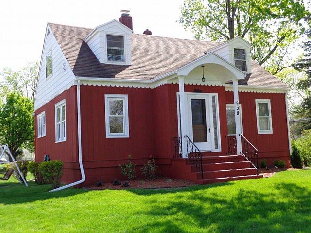 1st image of 938 Warrington Ave