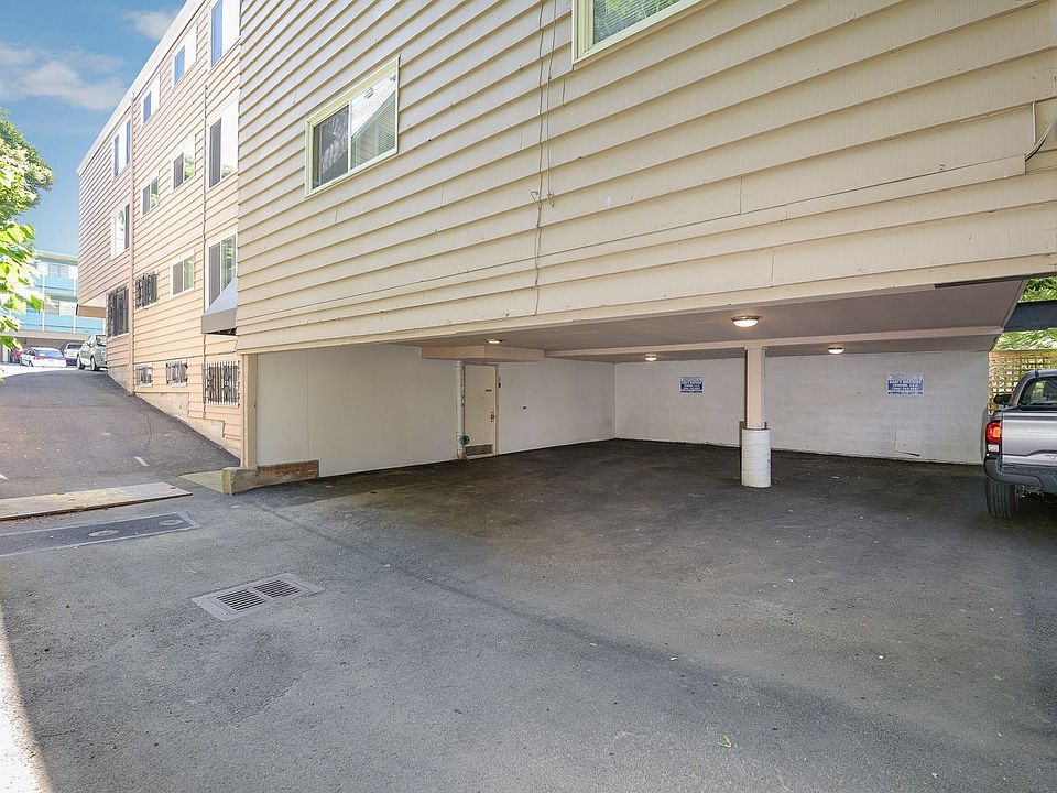 Building Photo 5