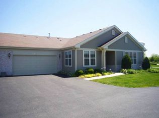 16563 Buckner Pond Way, Crest Hill, IL 60403