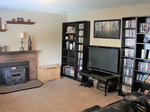 4th image of 7712 NE 125th Ave