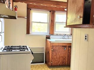 413 Academy Ave, Providence, RI 02908