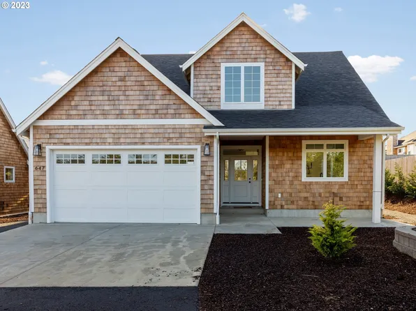 647 Meadow Ln, Gearhart, OR 97138