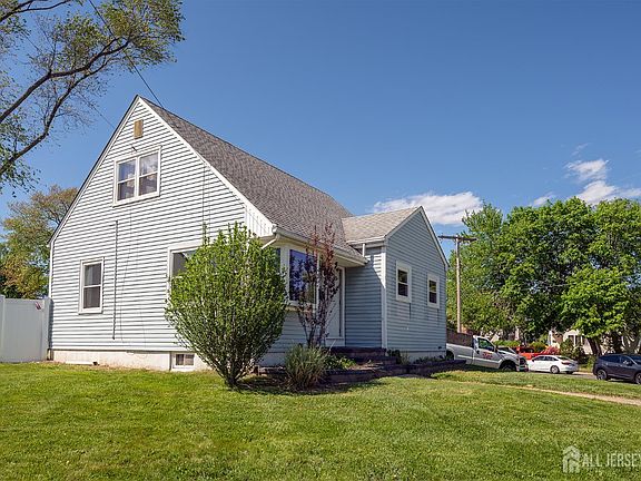 4th image of 24 Old Stage Rd