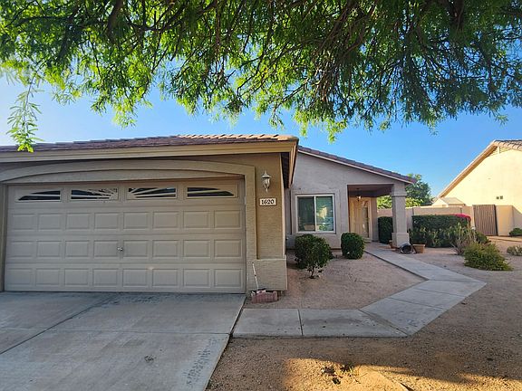 4th image of 1620 E ALICIA Drive