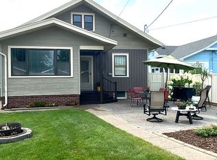 1636 Kane St, La Crosse, WI 54603