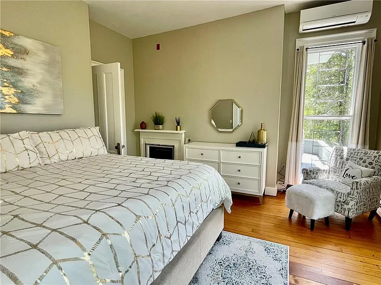 541 Bellevue Ave #4 — Photo 23