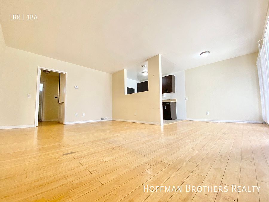 1st image of 1328 N Flores Ave #16