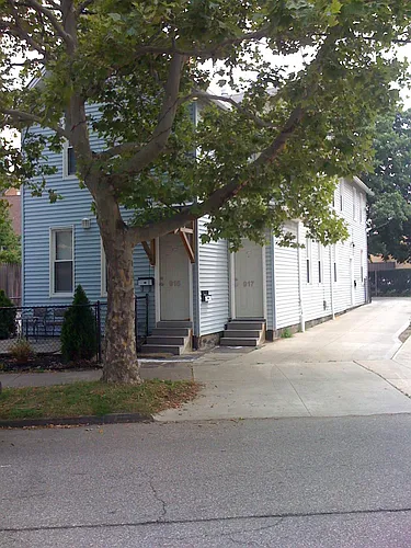 917 Literary Rd #B Photo 1 917 Literary Rd #B Photo 1