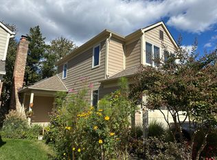 10526 Elmsway Ct, Oakton, VA 22124