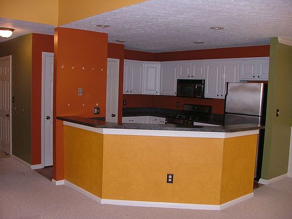 Kitchen with island
