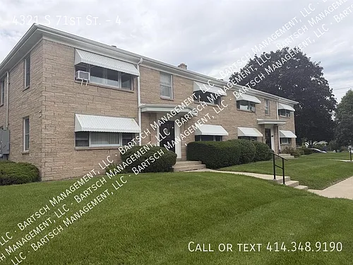 4321 S 71st St #4 Photo 1