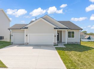 2540 E 50th Ct, Des Moines, IA 50317