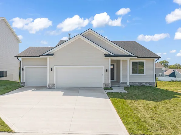 2540 E 50th Ct, Des Moines, IA 50317