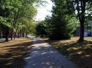 1064 Brunswick Dr, Fayetteville, OH 45118