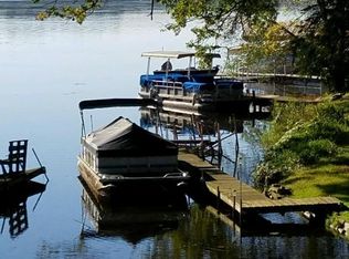 6437 N Tichigan Rd, Waterford, WI 53185