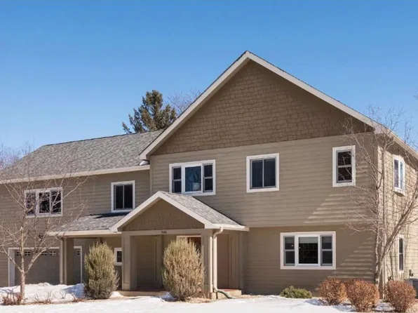 3088 Asbury St, Saint Paul, MN 55112