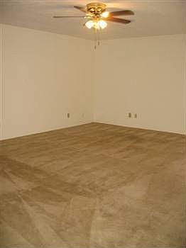 3rd image of 1210 California Trl