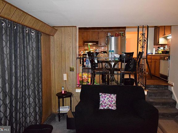 4th image of 4605 Sharon Rd