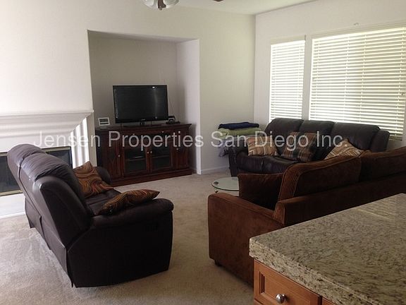 3rd image of 31931 Via Del Paso