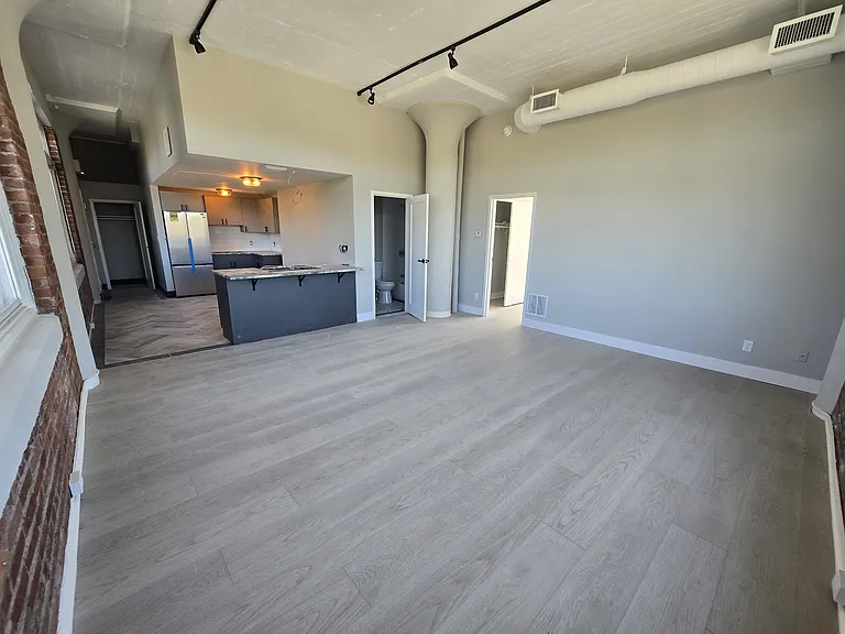 276 Chapel St #3A — Photo 6