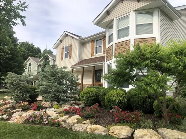 16201 Kevin Ln, Belton, MO 64012
